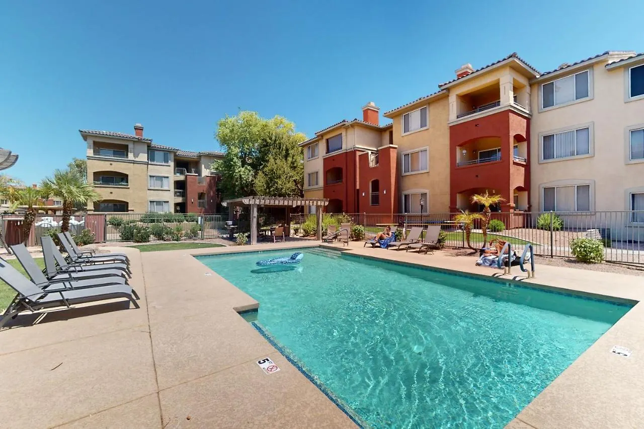 Cowboy Quarters Apartment Phoenix 0*,
